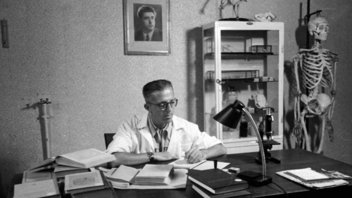 Писателят Димитър Димов