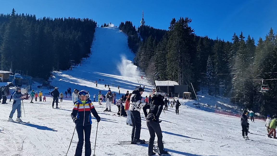 Bulgaria's ski resort Pamporovo welcomes...