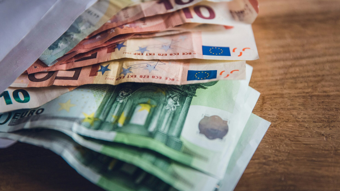 Адвокат: При бърз кредит се поема риск от въвличане в дългова спирала