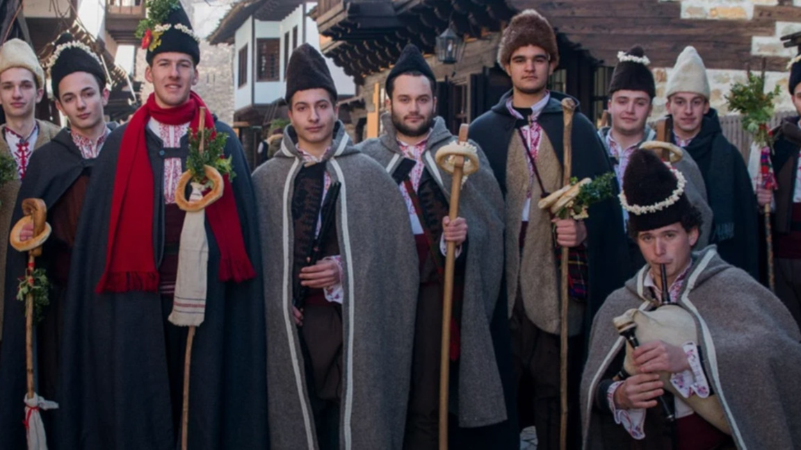 “School for Koledari” in Etara and Tryavna reenacts Christmas caroling tradition
