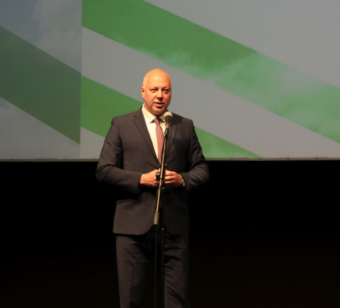 Премьер Росен Желязков