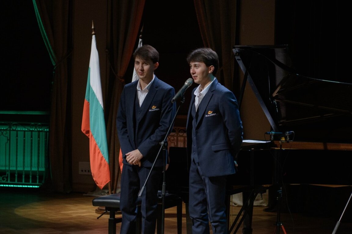Hasan ve İbrahim İgnatov kardeşlerden Polonya’da muhteşem konser