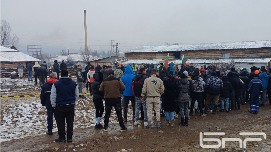 Protest in Velingrad in support of farmers with flocks which tested positive for sheep and goat plague