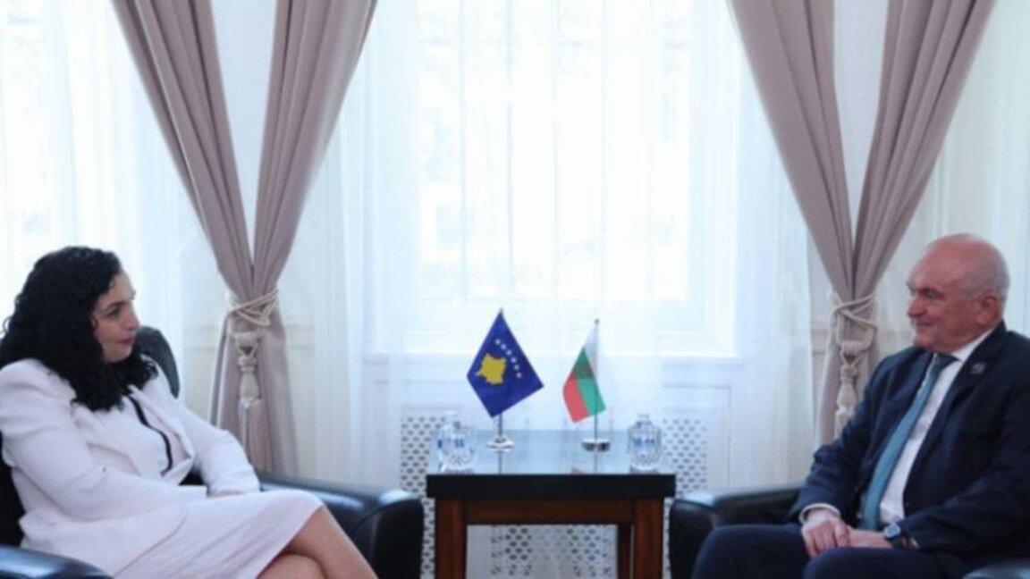 Vjosa Osmani dhe Dimitër Gllavçev
