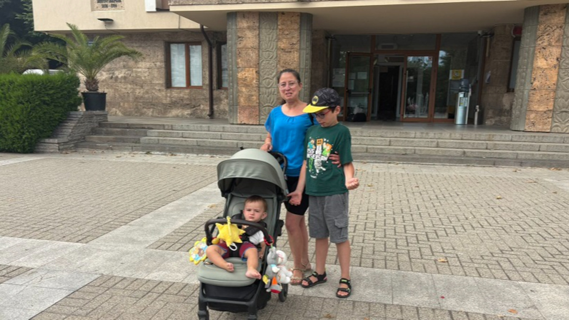 Диана Латева с децата си