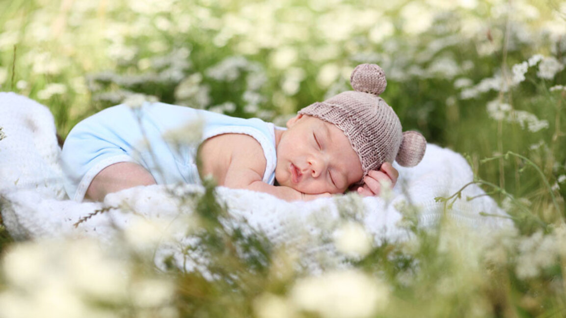 Нараства средната възраст за първо дете, но има и родилки на 13 г.