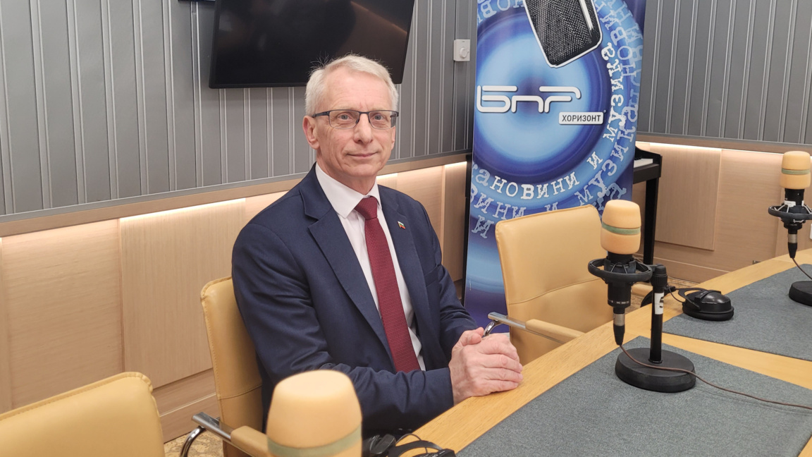 Николай Денков