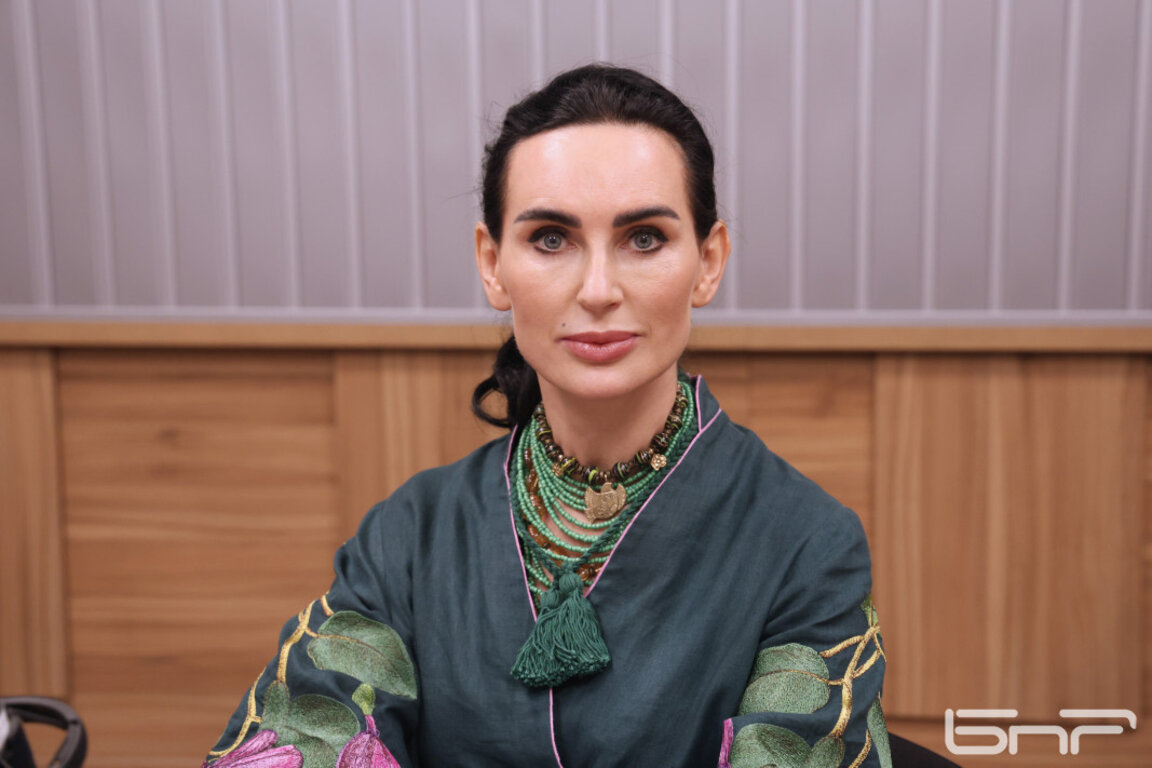 Посланикът на Украйна Н. Пр. Олеся Илашчук