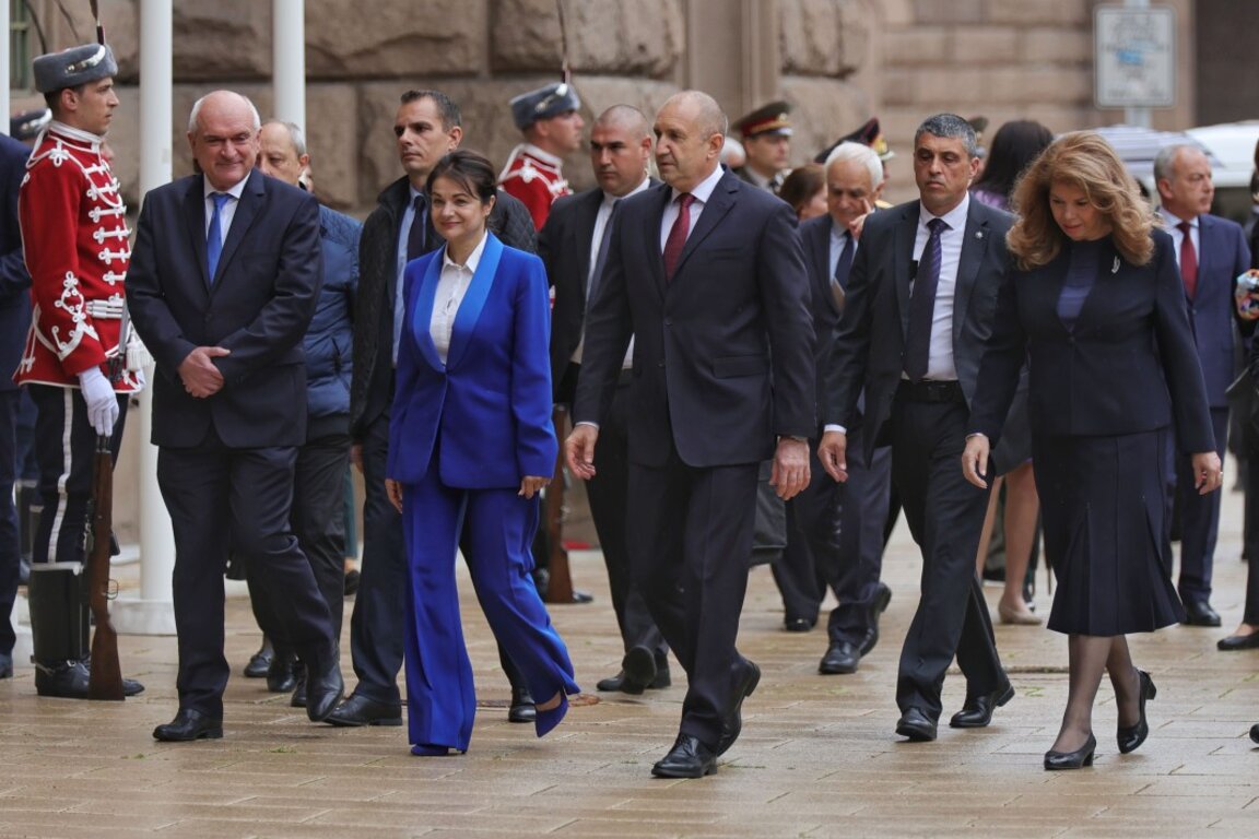 Geçici Başbakan ve Dışişleri Bakanı: Üsküp AB şartlarını yerine getirsin
