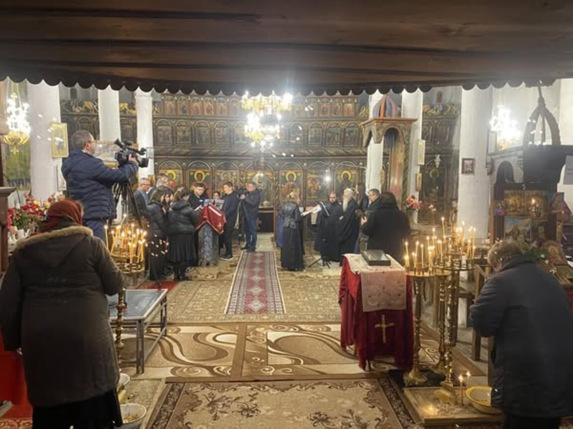 Храмовия си празник отбелязва днес черквата “Сретение Господне” в село Добърско