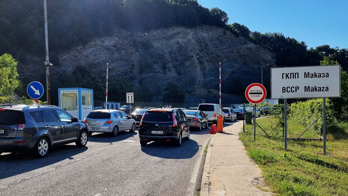 Traffic through border checkpoints with Bulgaria remains normal