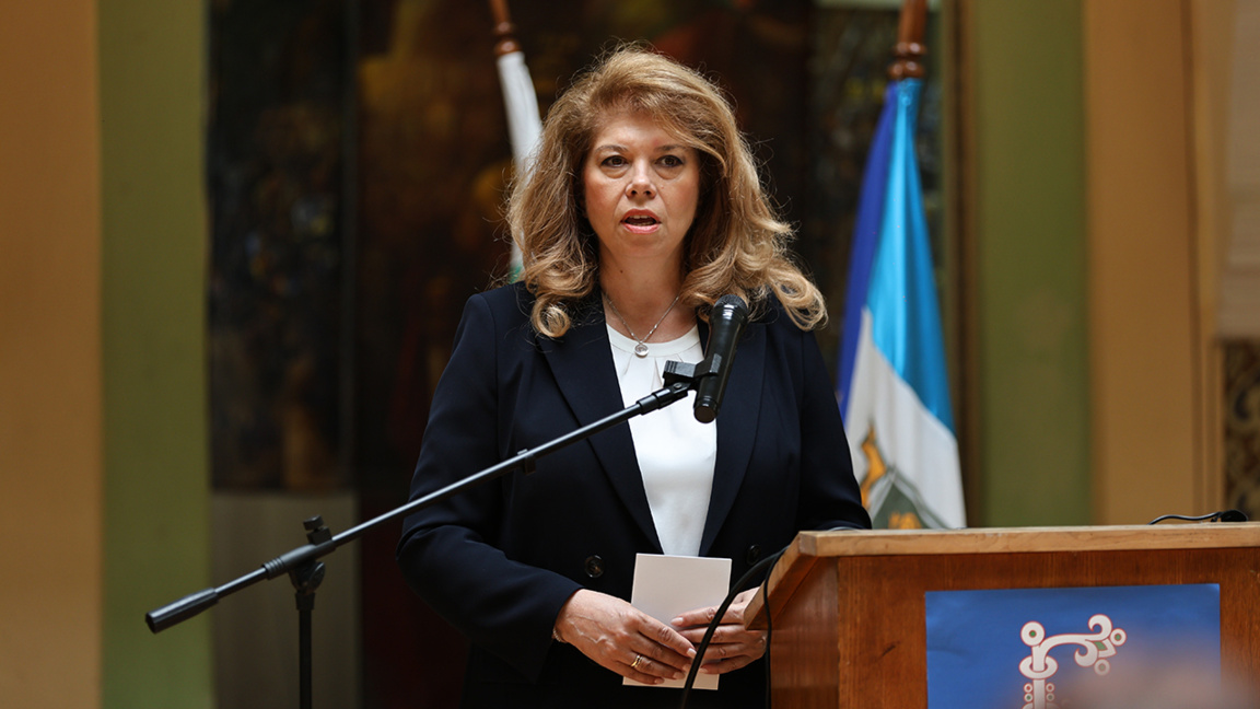 Presidentja përshëndeti pjesëmarrësit e Forumit për Alfabetin Cirilik 
