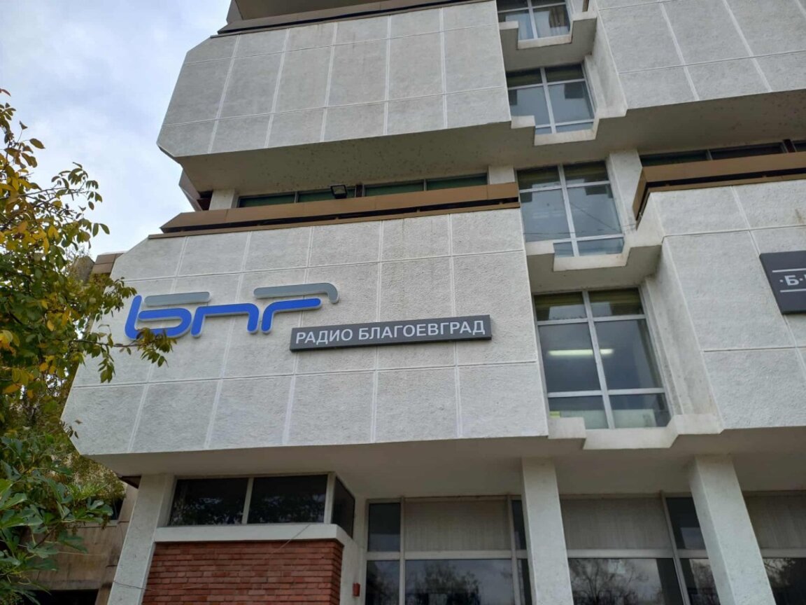„Арт сезони“ с Валентин Дишев