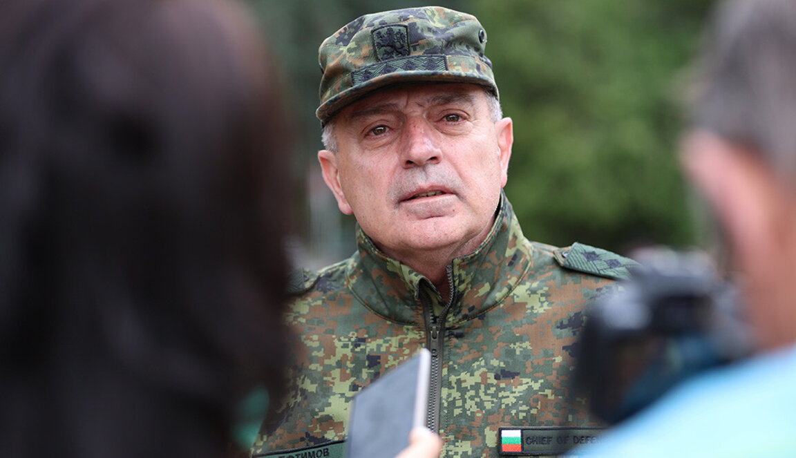 Адмирал Эмил Ефтимов