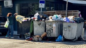 Две фирми обжалват поръчката за почистване на районите "Илинден", "Надежда" и "Сердика" в София