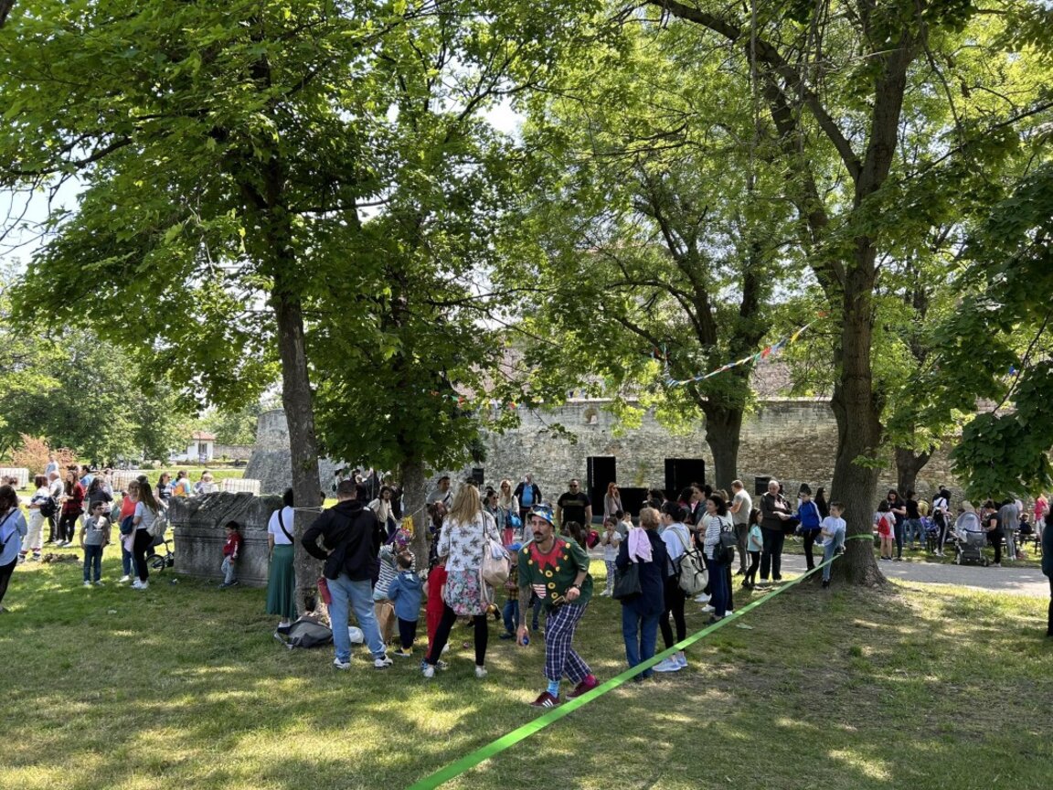 Повече туристи са посетили крепостта "Баба Вида"