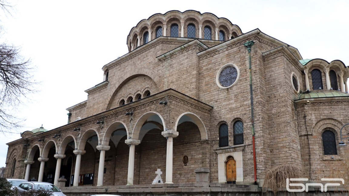 Patrik Neofit’in vasiyeti “Аz. Nedelya” kilisesi yanına gömülmesi