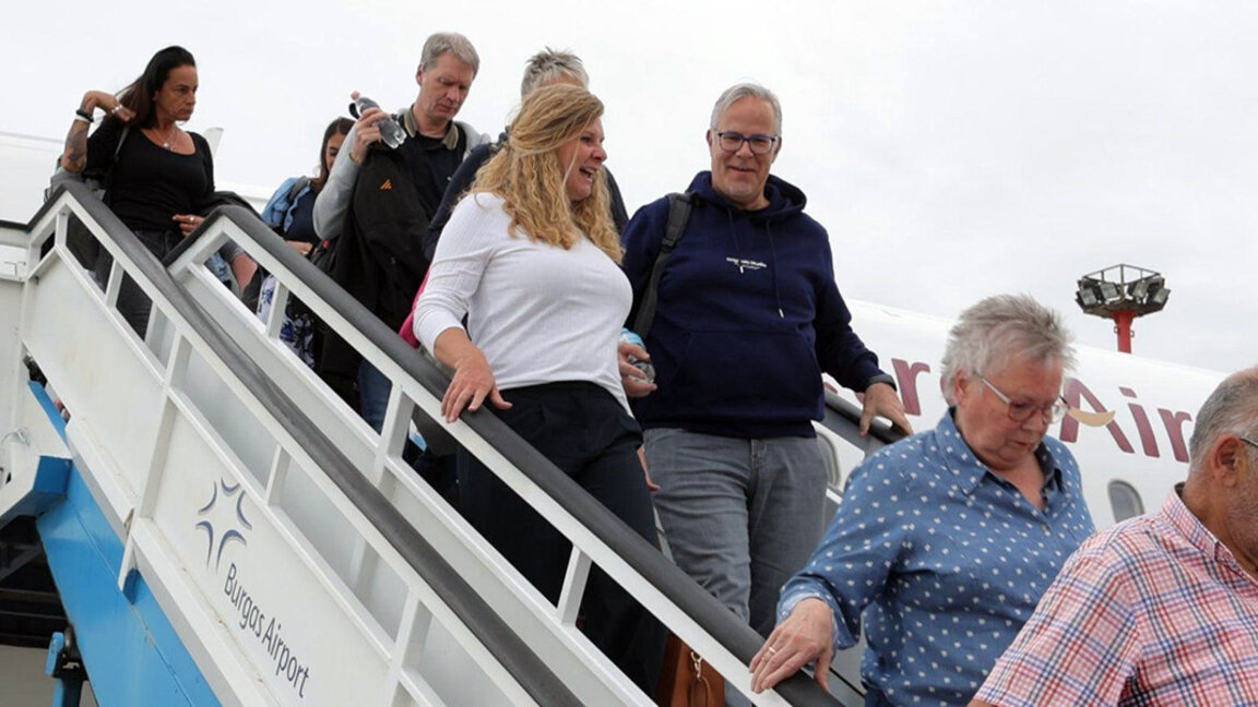 Erste deutsche Touristen sind am Schwarzen Meer eingetroffen