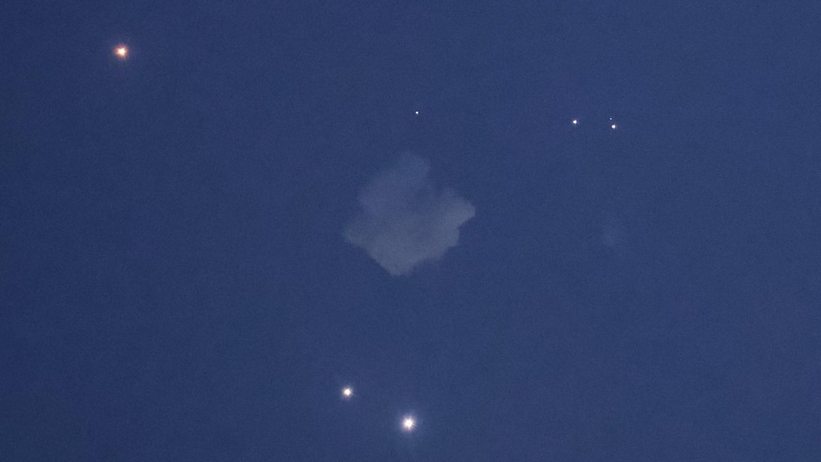 Иран изстреля още ракети към израелски и американски бази