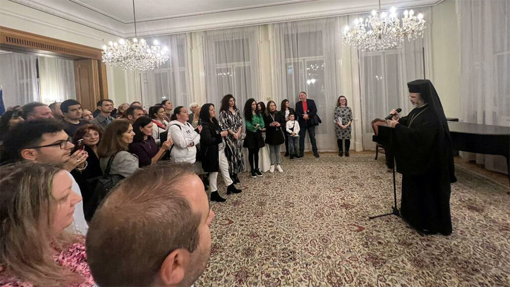 Отец Добромир: Имаме първия български храм в Лондон