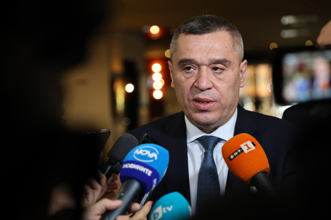 Supermarket boycott already bearing fruit, says agriculture minister