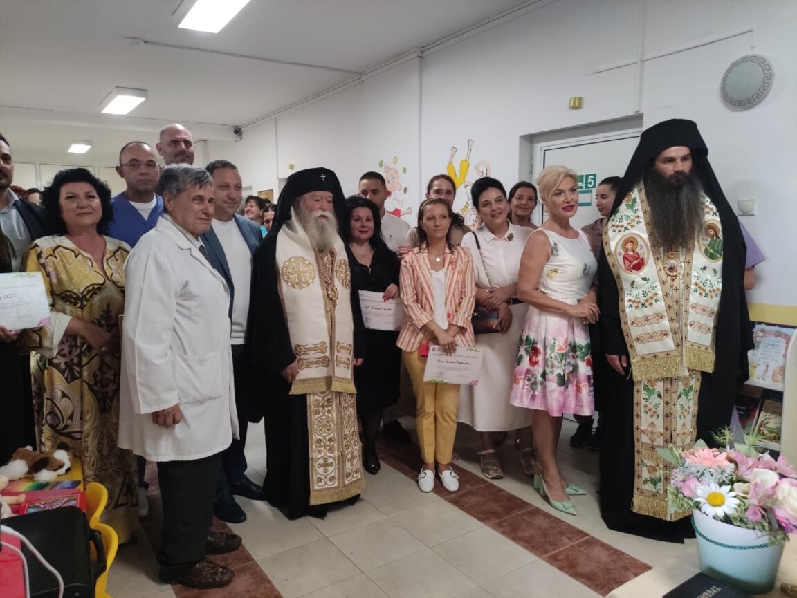 С водосвет откриха ремонтираното детското УНГ отделение в ИСУЛ