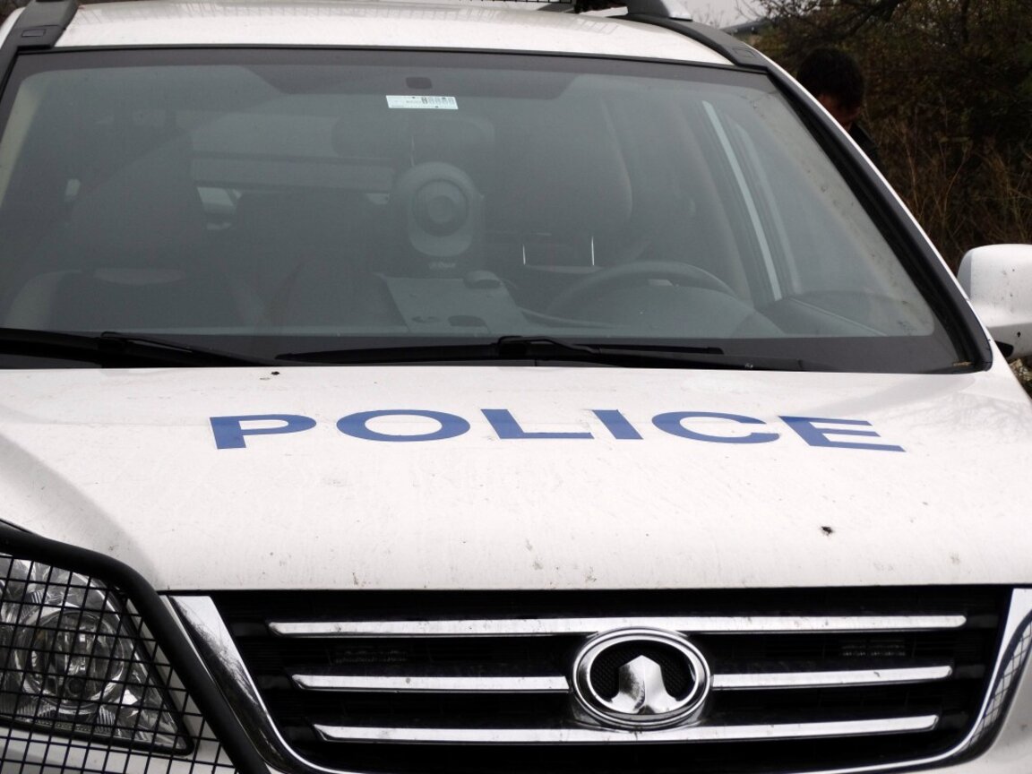 Насилие към брат