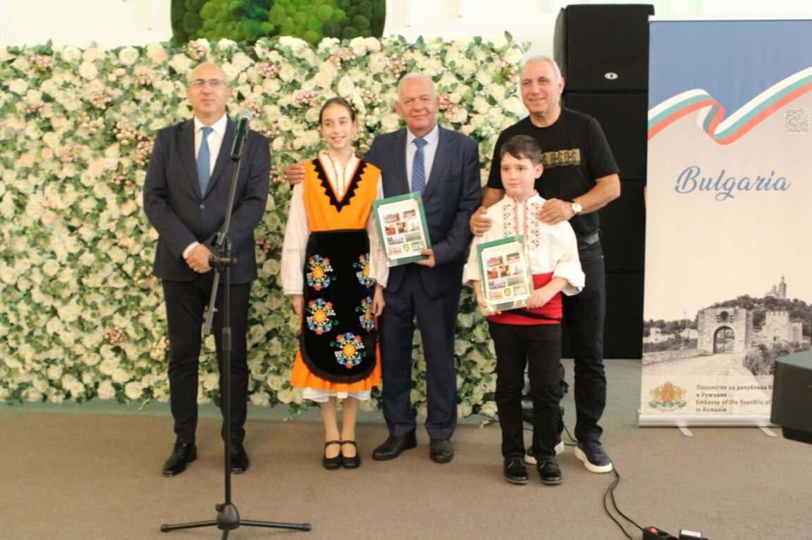 Hristo Stoichkov a fost invitat la o reuniune a bulgarilor din Româniа