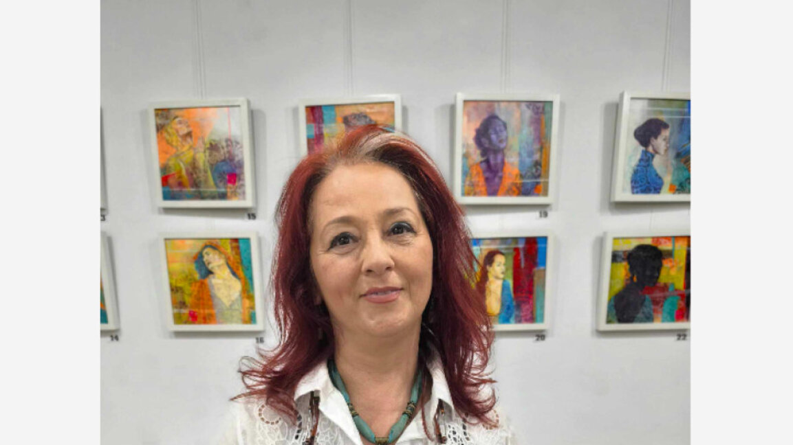 Ayşe Sezer’in "Sende ki ben" adlı kişisel sergisi Pernik “Krakra” galerisinde