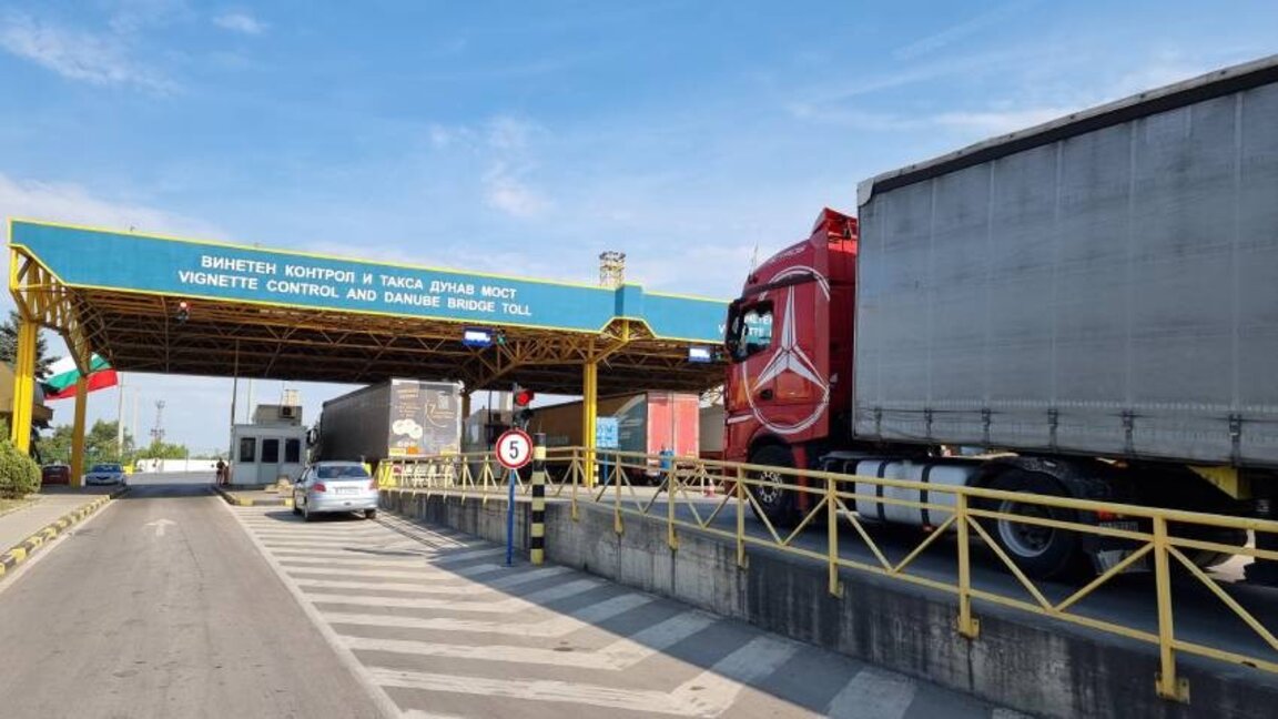 Traficul auto și de marfă între Bulgaria și România va crește constant. Se caută soluții