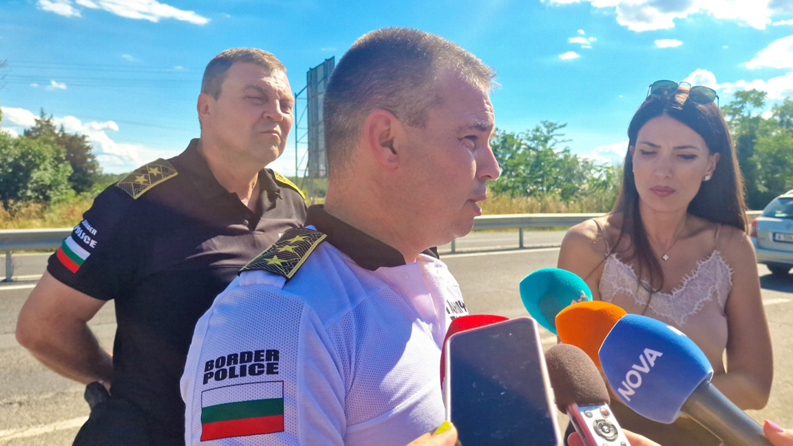 Ulet fluksi i migrantëve, megjithatë kufiri me Turqinë mbetet nën presion
