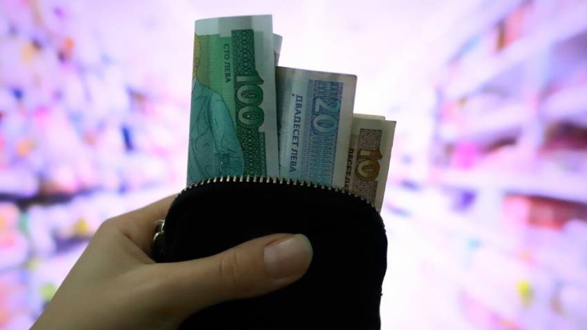 NSI: Median salary in the second quarter is 1000 EUR