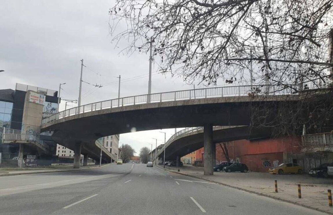 Избрана е фирмата, която ще обследва Бетонния мост