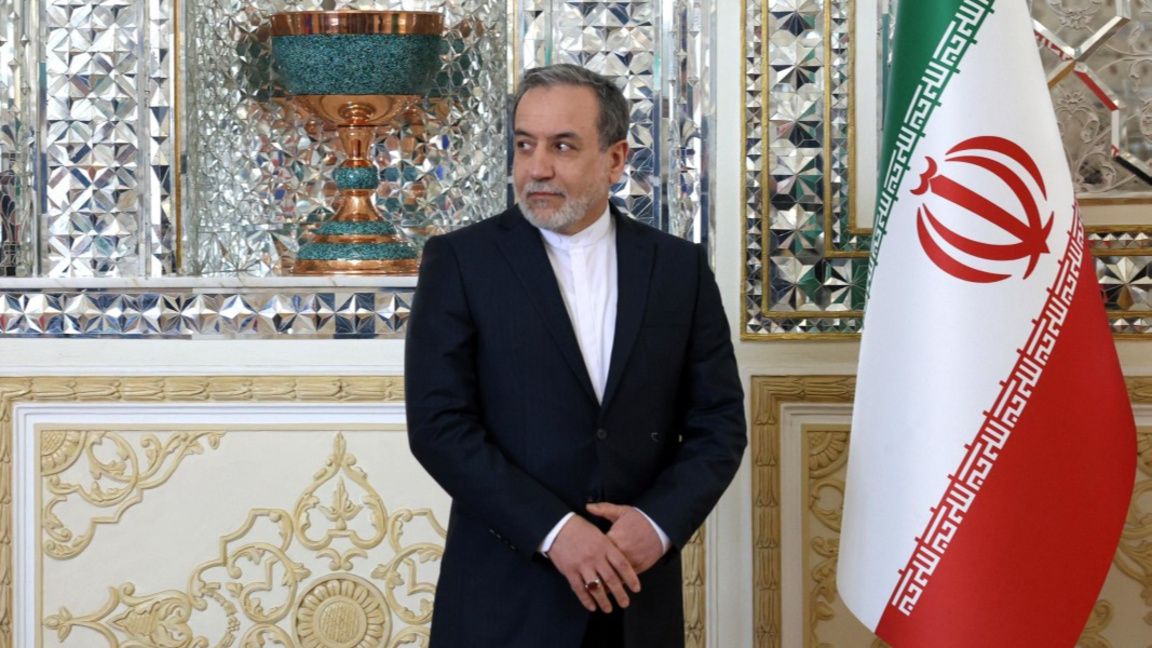 Министърът на външните работи на Иран Абас Арагчи