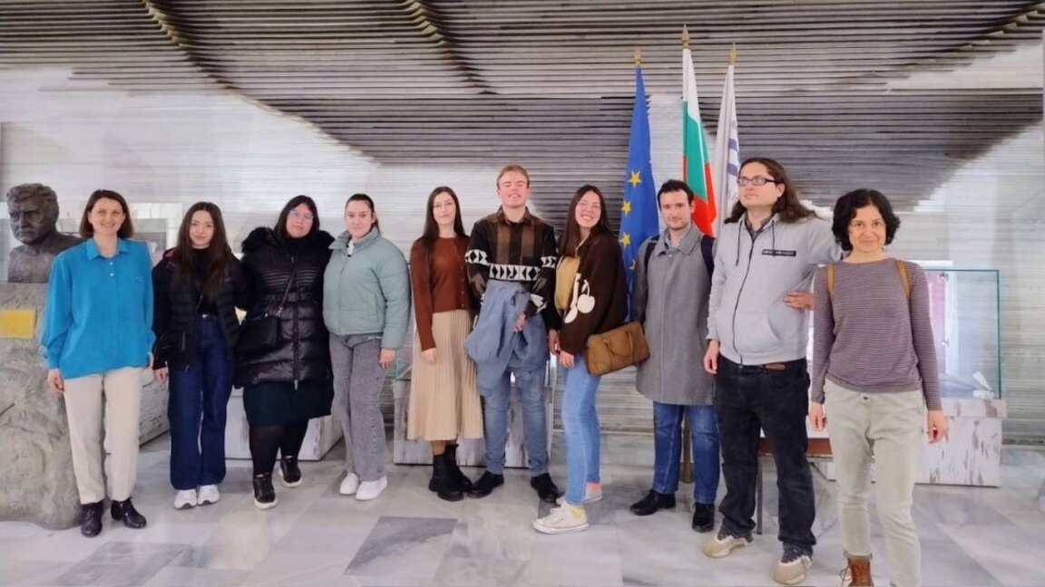 Студенти от Софийския университет на гости в Радио България