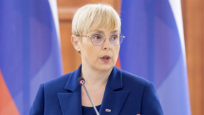 Президентът на Словения пострада леко при катастрофа