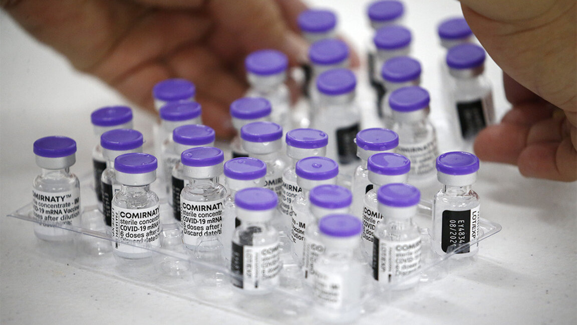 Bulgaria a donat peste 3 milioane de vaccinuri Covid, dintre care 2,8 milioane au fost trimise în Iran