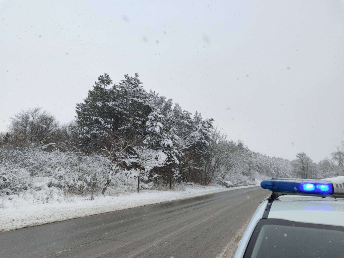 Полицейски екипи подпомагат трафика в Шуменско