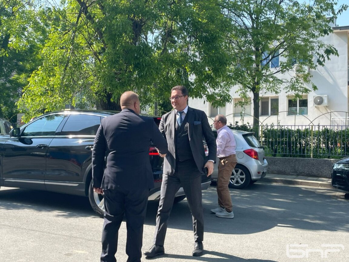 Даниел Митов: Предложението за референдум за еврото е недопустимо