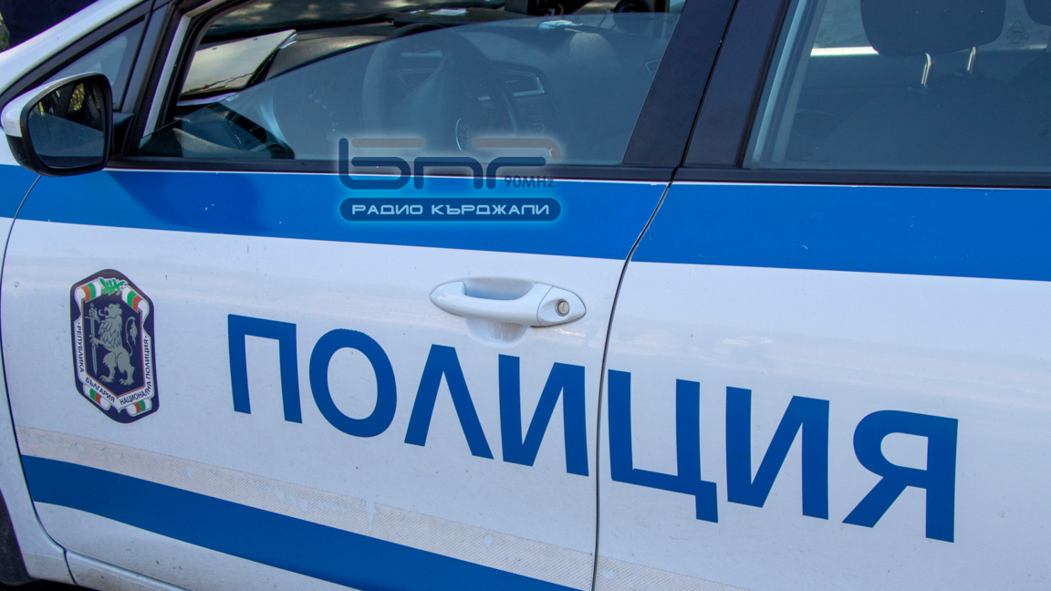 Полицията спря автомобил с фалшива регистрационна табела 