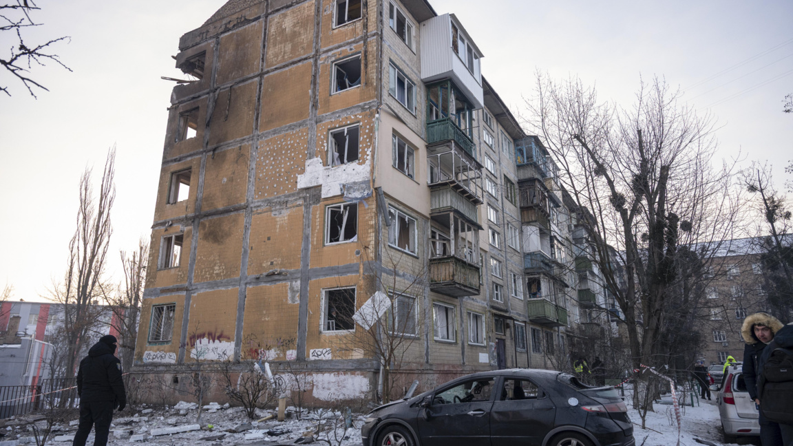 Ударена от руски дронове сграда в Киев, Украйна, 3 февруари 2026 г.