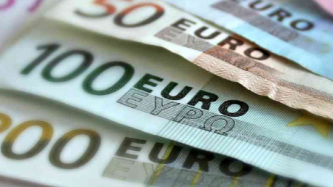 Продажбата на стартовите комплекти евромонети започна
