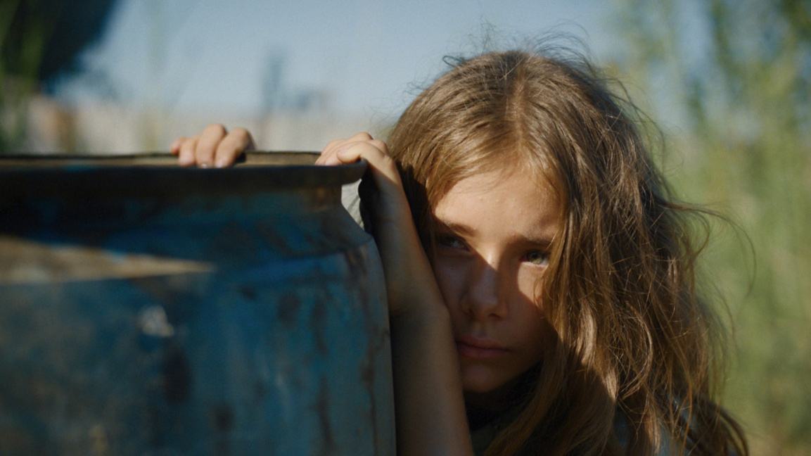 "Дръж се за мен" – един филм за отсъствието, прошката и втория шанс