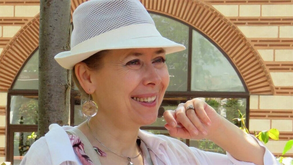 Даниела Иванова-Найберг представя своята поезия в Пловдив и в Бургас