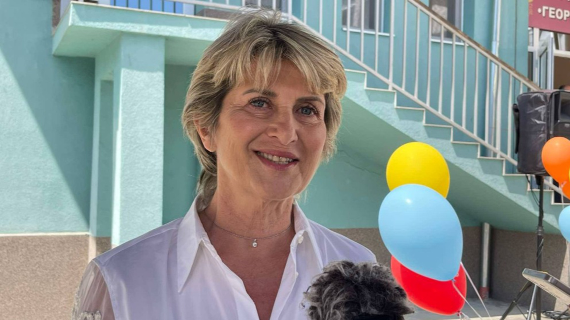 Весела Лечева