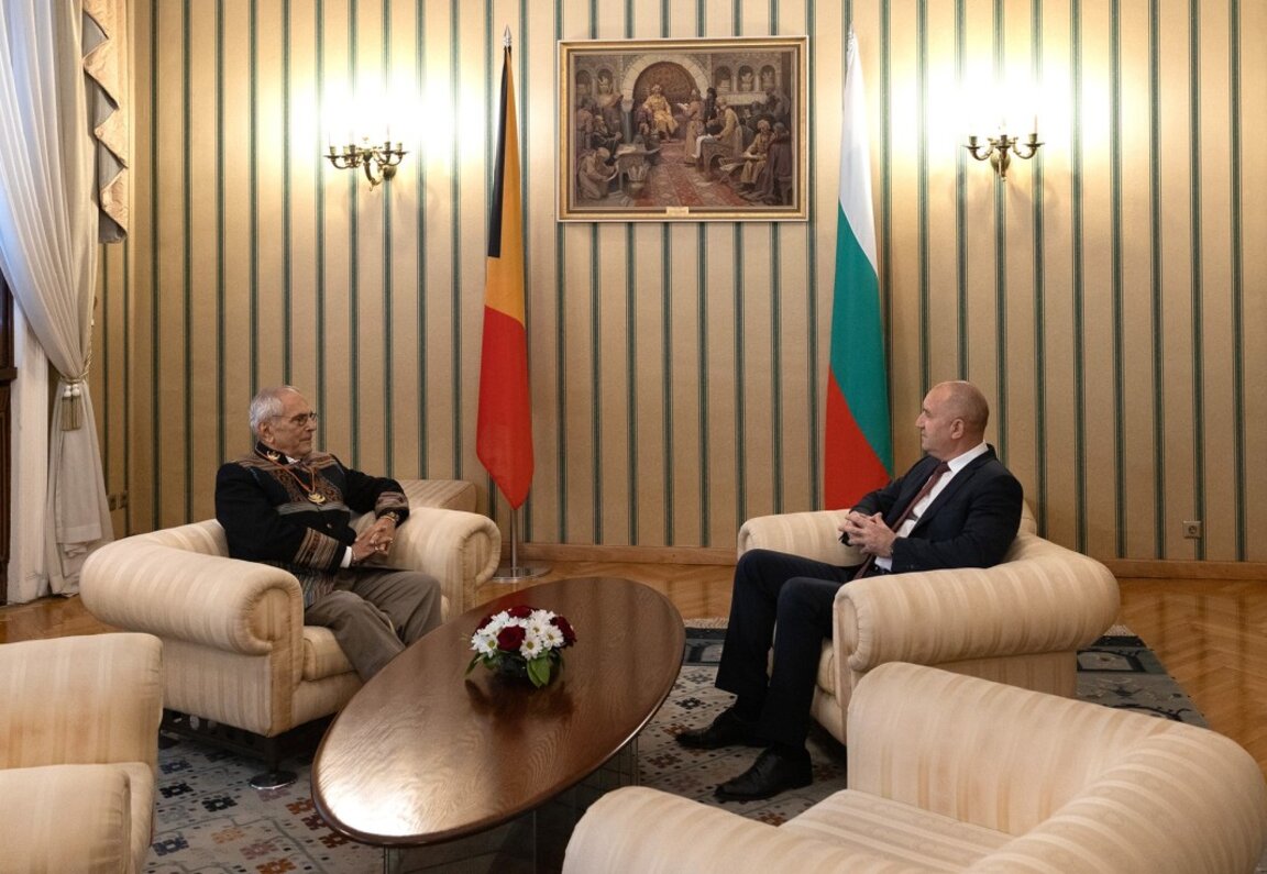 Ζοζέ Ραμός-Ορτά - Ρούμεν Ράντεβ