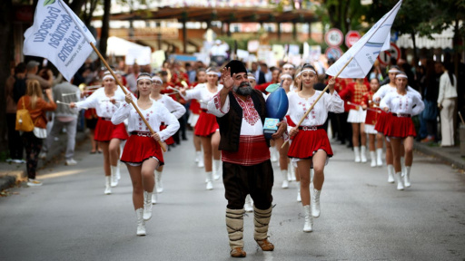 Troyan y Oreshak acogen las fiestas tradicionales del aguardiente y la cereza 