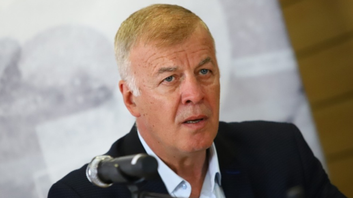 Наско Сираков: Левски няма да отстъпи и на сантиметър от целите си