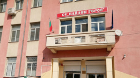 В Пловдив арестуваха училищен директор заради обществена поръчка