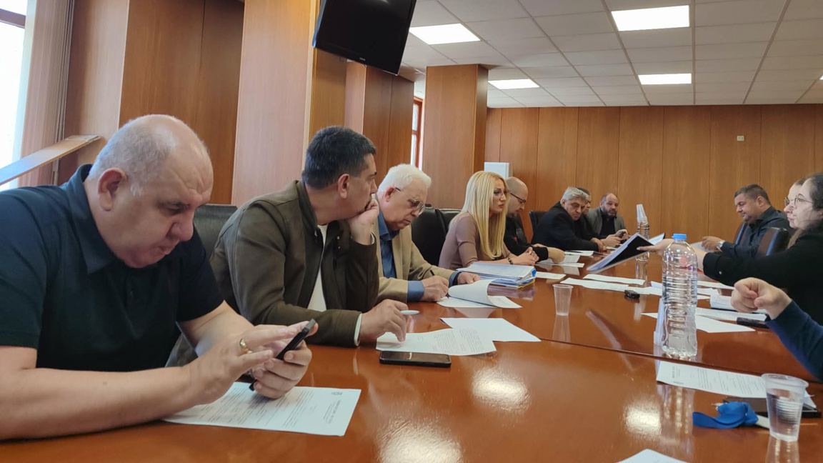 Десет минути безплатно